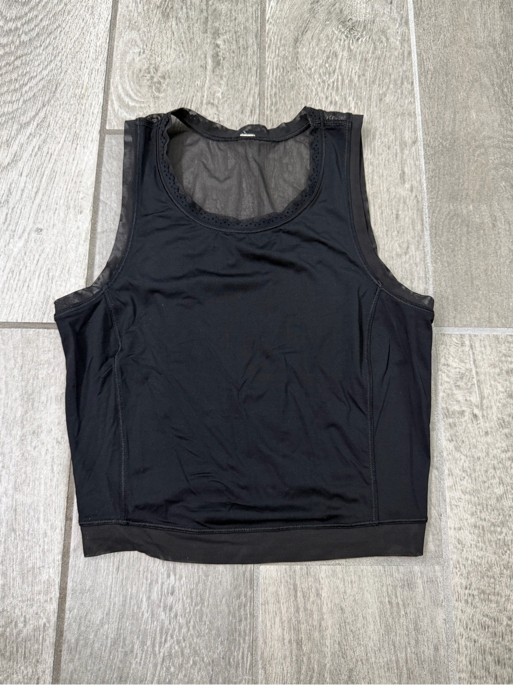 Lululemon athletica crop top